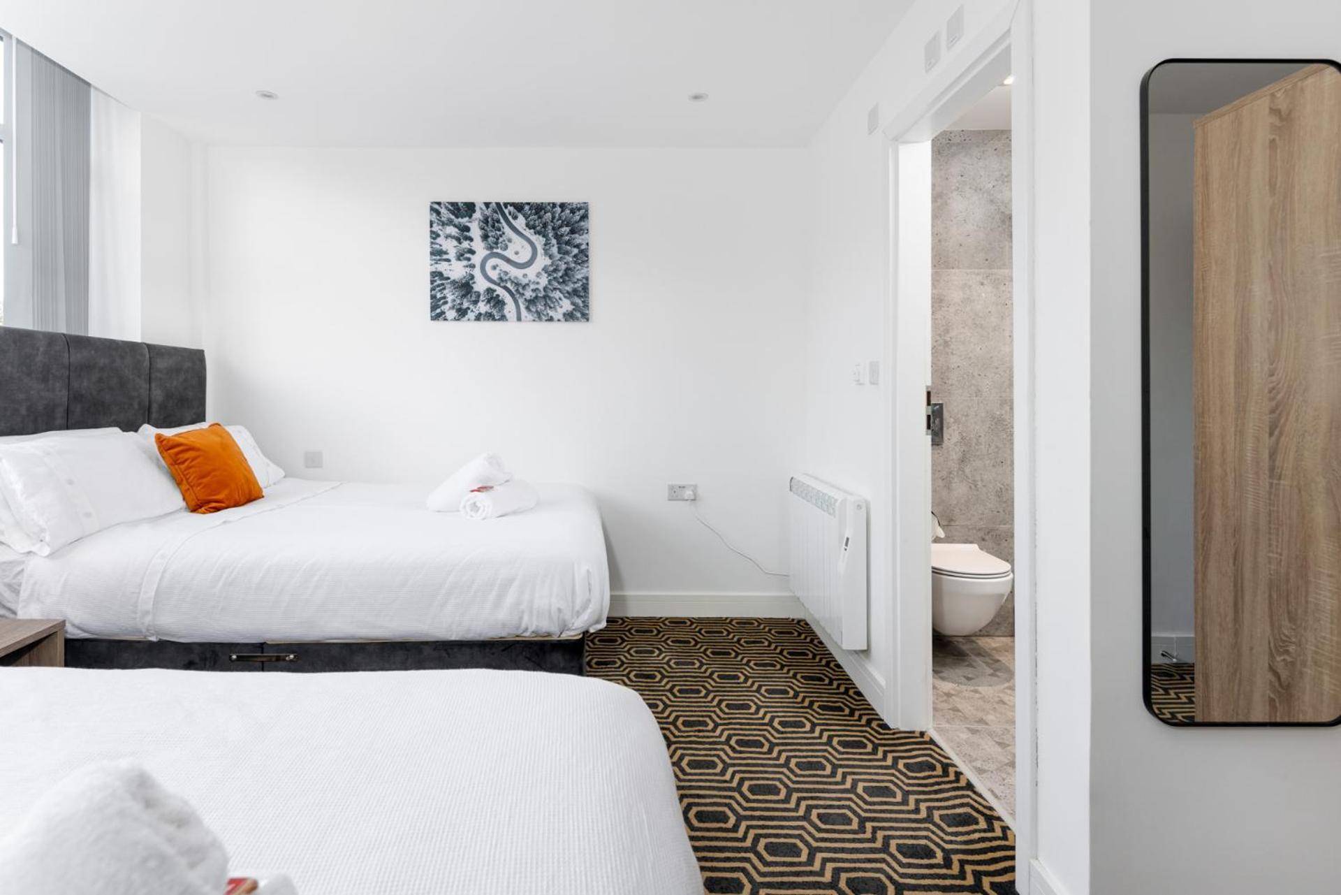 Flatzy - 16 Guests 4 En-Suite Central Apartment A 리버풀 외부 사진