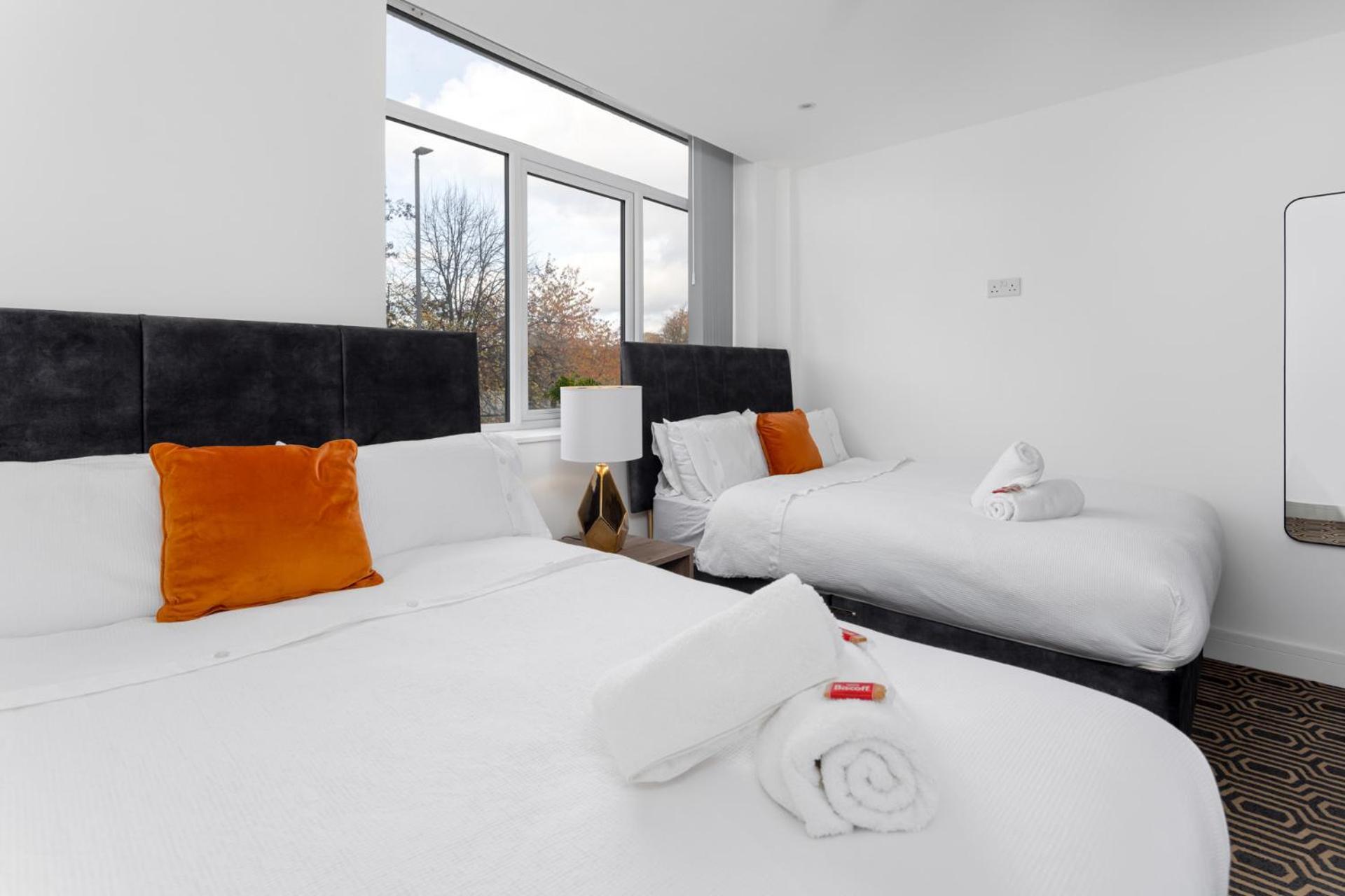 Flatzy - 16 Guests 4 En-Suite Central Apartment A 리버풀 외부 사진