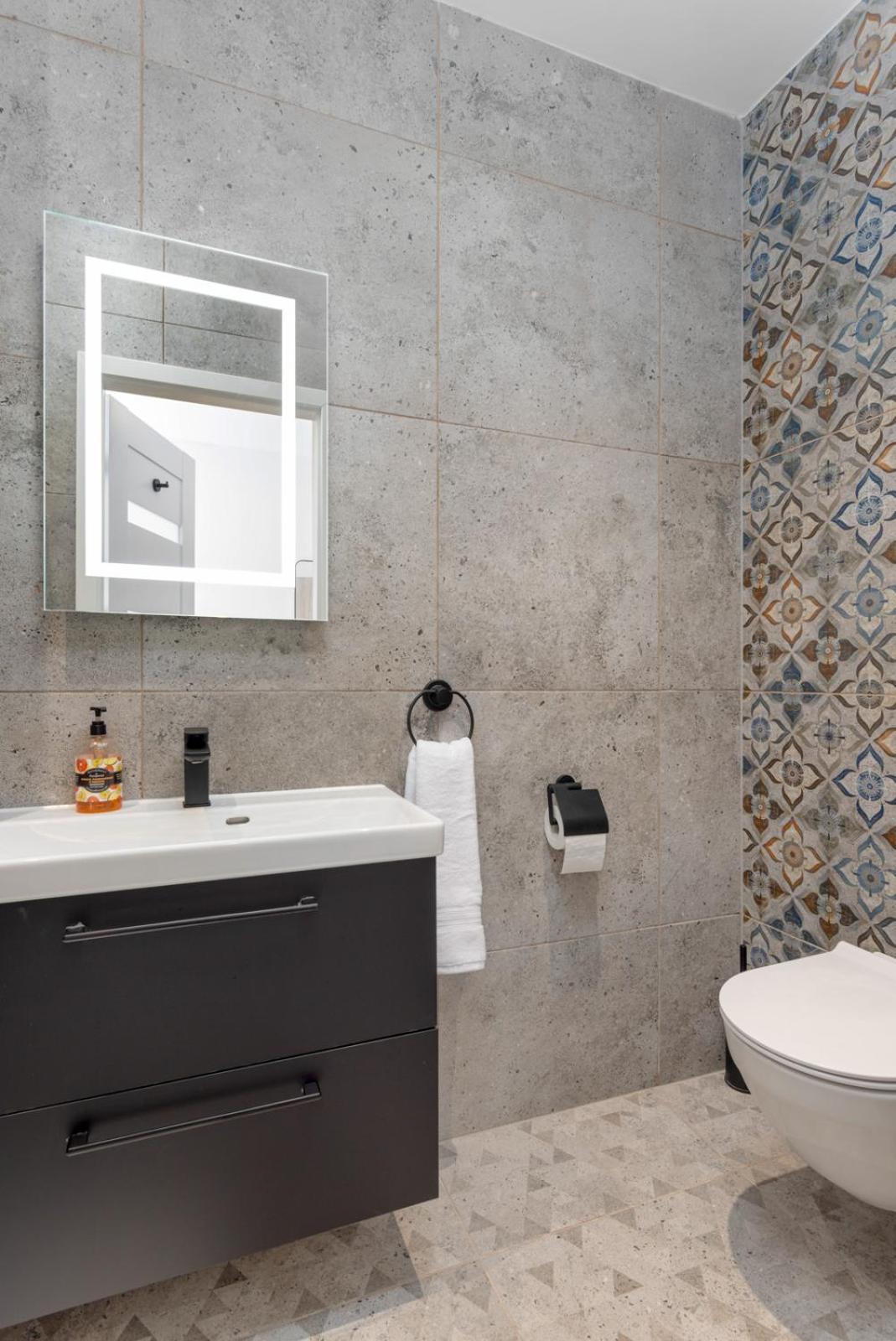 Flatzy - 16 Guests 4 En-Suite Central Apartment A 리버풀 외부 사진