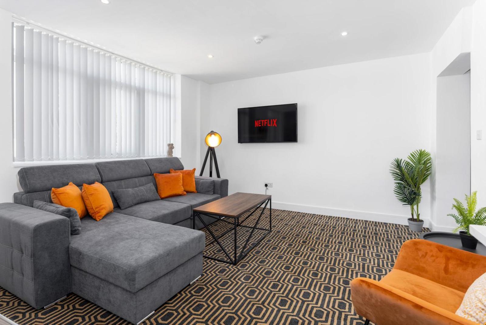 Flatzy - 16 Guests 4 En-Suite Central Apartment A 리버풀 외부 사진